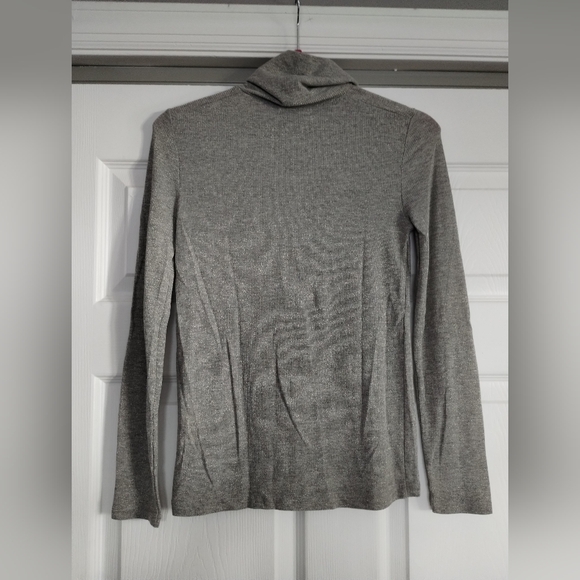 Madewell Long Sleeve Turtle Neck Top - Picture 2 of 9